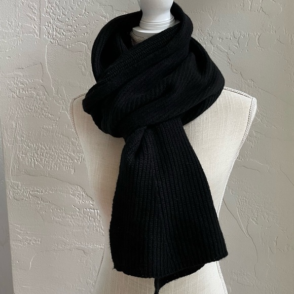 Note di Anita Black Wool/Cashmere Blend Winter‎ Scarf  New With Tag - Picture 5 of 10